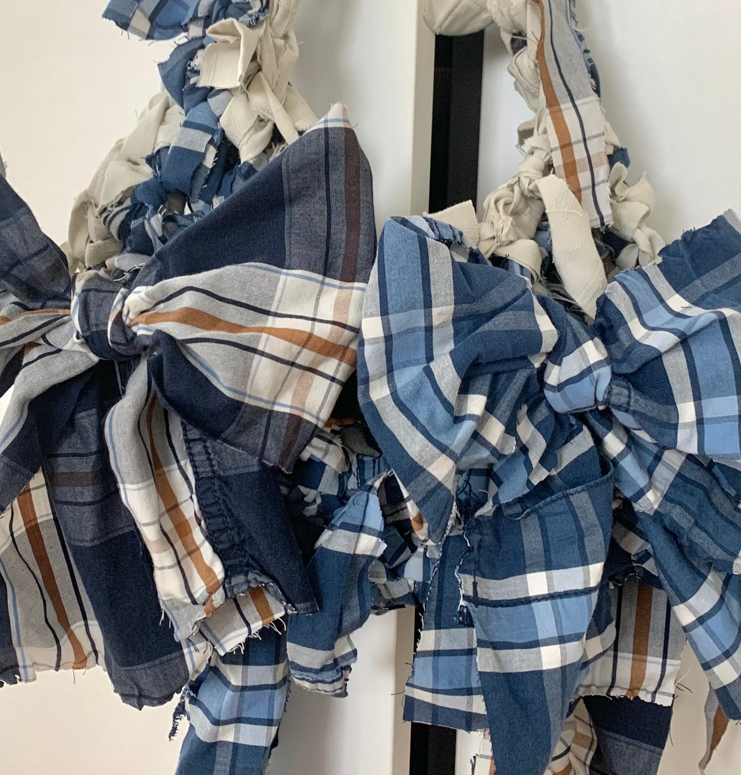 Checkered bow bag