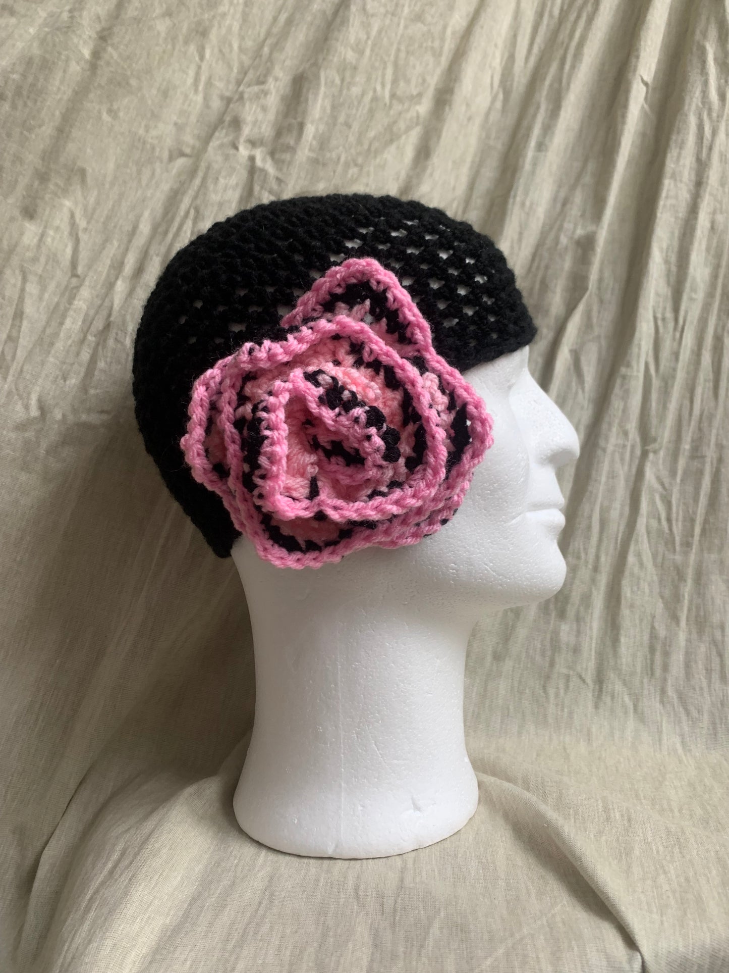 Black and pink flower hat