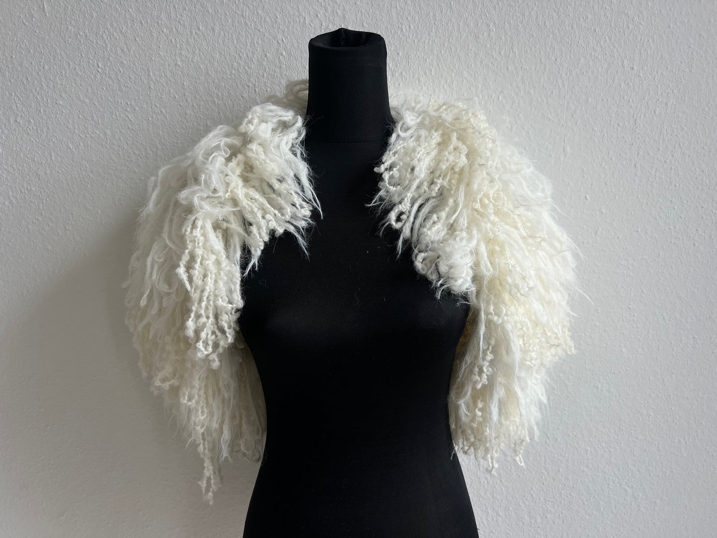 009 White Swan Bolero