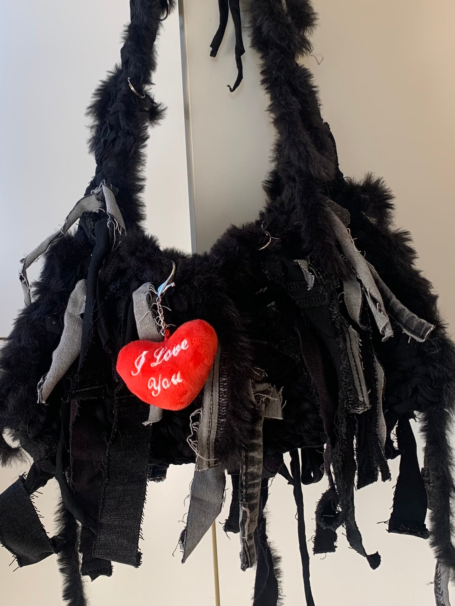 Fluffy hearts bag