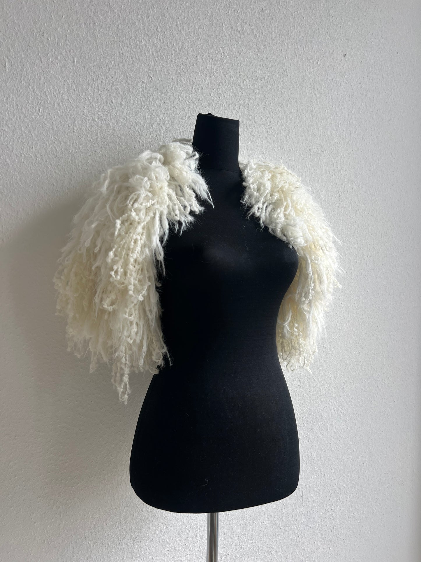 009 White Swan Bolero